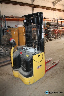 Schubmaststapler HYSTER S 1.6 AC