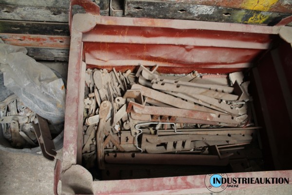 Pos. Paschal-Schalung