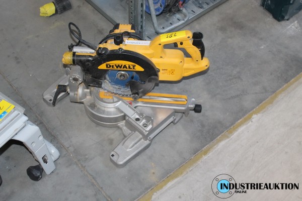 Bild Kappsäge DEWALT DWS 774