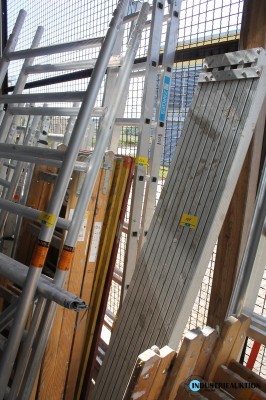 Bild Alu-Klappleiter 8 Tritte + Holzleitern 2 St.