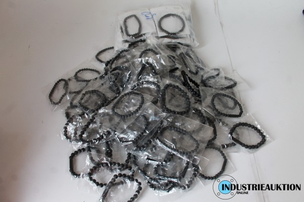 Natursteinarmbänder