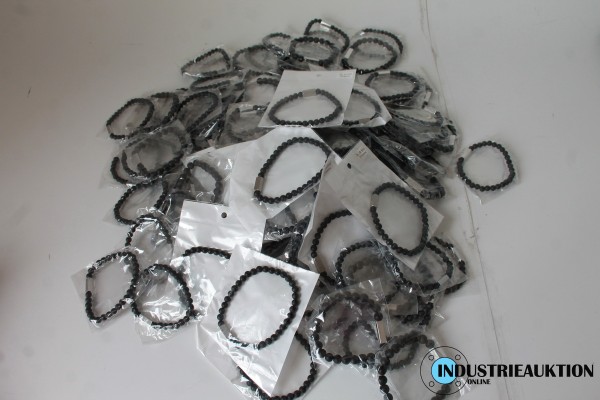 Natursteinarmbänder