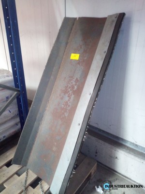 Schneeschild für Stapleranbau