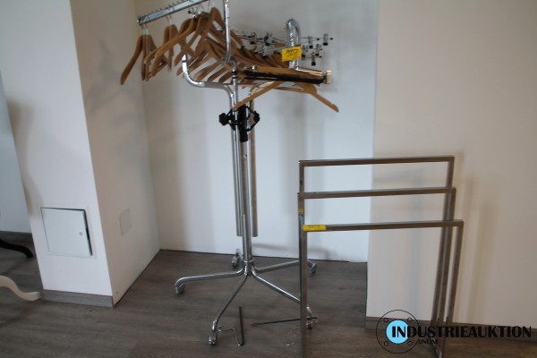 Bild Kleiderständer