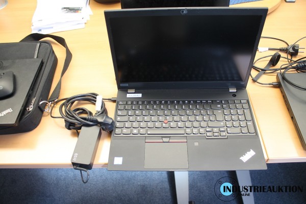Bild Laptop LENOVO Thinkpad T590