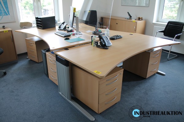 Schreibtische KÖNIG + NEURATH