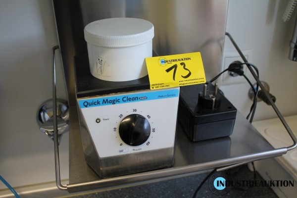 Bild Prothesenreinigungsgerät Quick Magic Clean Mini