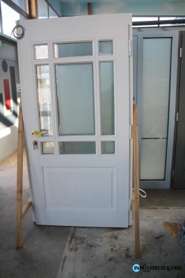 Holzeingangstür Weiß