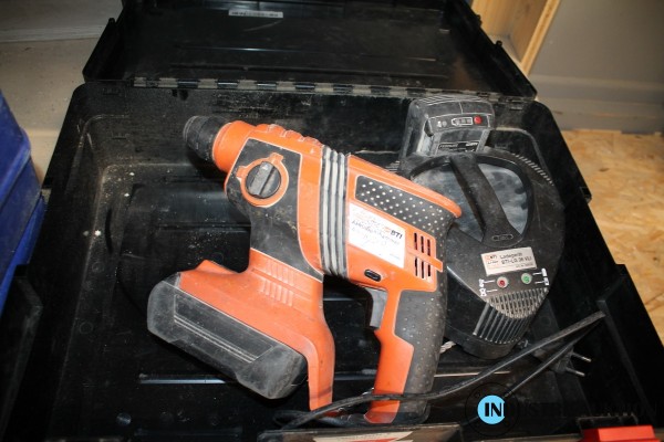 Bild Akku-Bohrhammer BTI