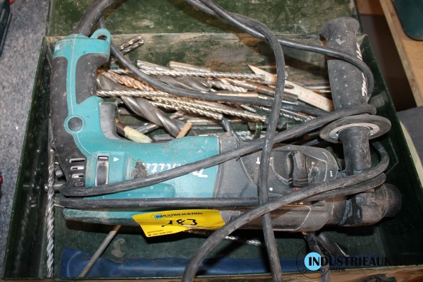 Bild Bohrmaschine MAKITA R2470. mit div. Bohrern