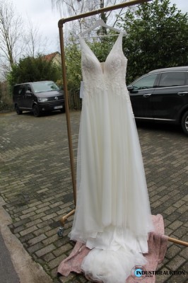 Brautkleid