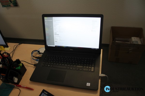 Laptop DELL Inspiron 17