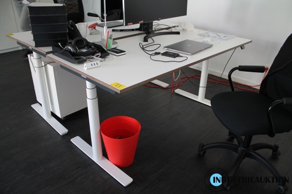 Bild Schreibtisch ELIOT