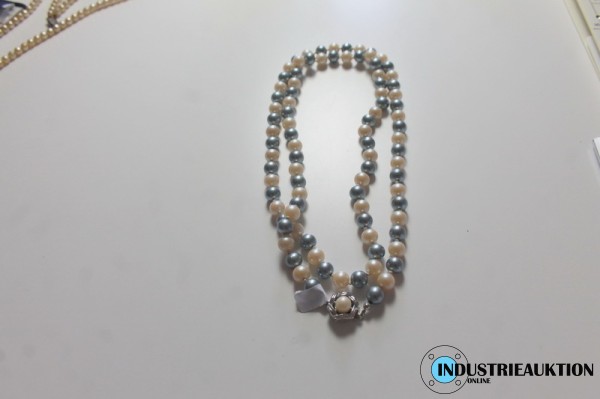 Bild Perlenkette