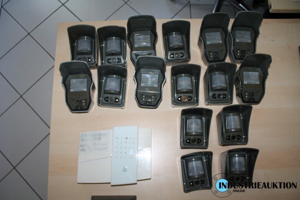 Alarmanlage RSI XL200 GPRS mit Überwachungskameras