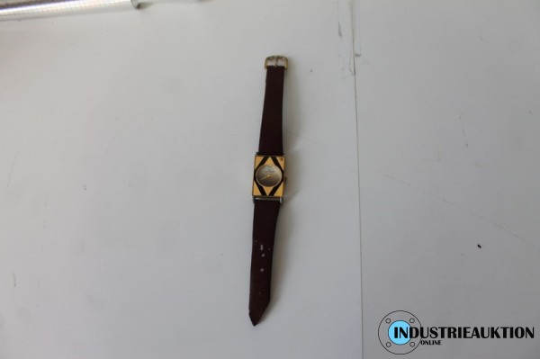 Armbanduhr