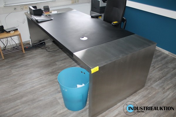 Schreibtisch 230 x 100 cm