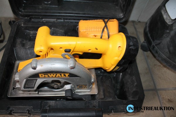 Akku-Handkreissäge DEWALT DW934